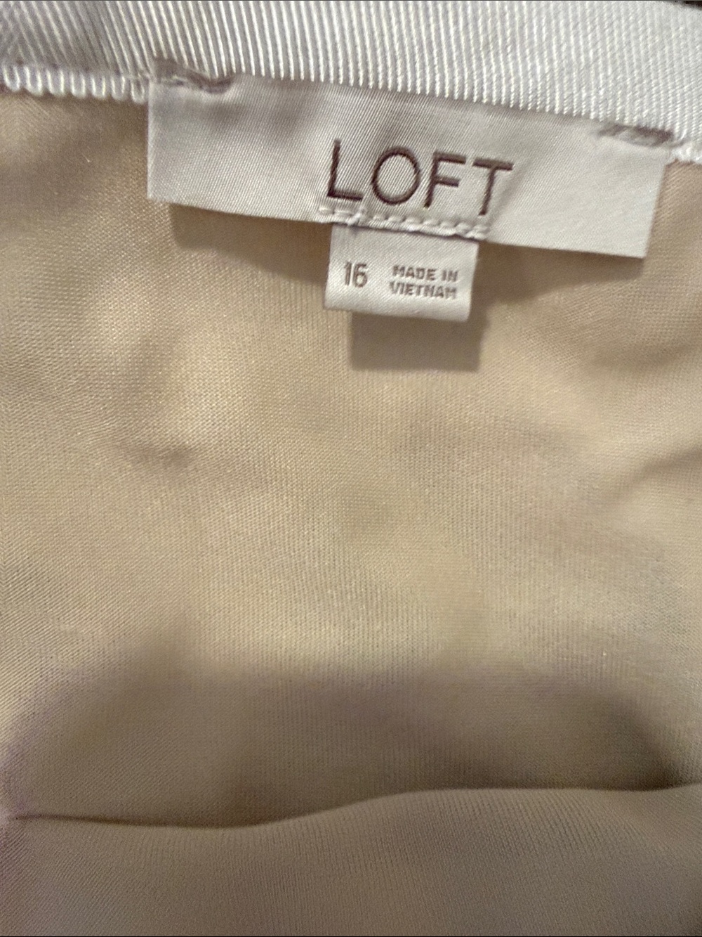 Loft Textured Floral Matching Set - Picture 3 of 6